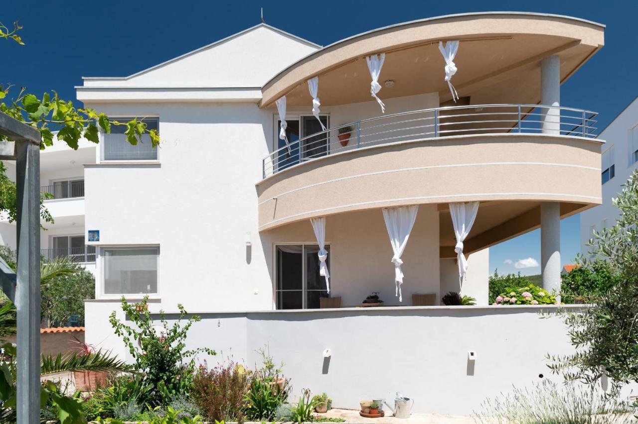Apartments A&T Sukošan Eksteriør bilde